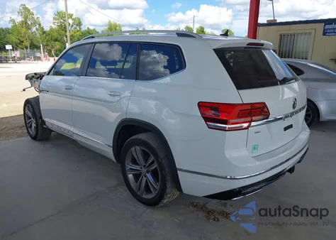 2018 Volkswagen Atlas 3.6L V6 Sel z USA, uszkodzony, nr VIN 1V2SR2CA7JC561180